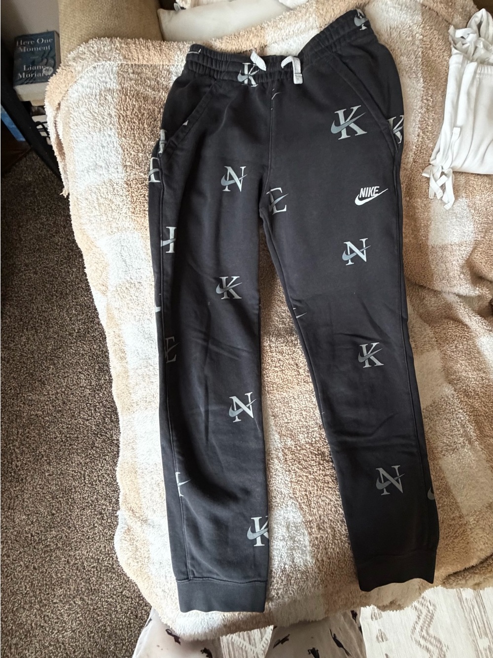 Nike Kids gray Logo Print Jogger Pants